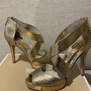 Michael Kors - Heels - Gold Metallic - Size 6